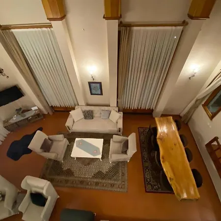 Manzara Oeduellue Bueyuek Havuzlu Premium *