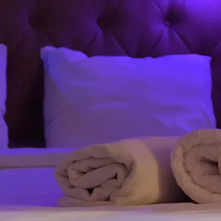 Manzara Oeduellue Bueyuek Havuzlu Premium Vila Dibektas