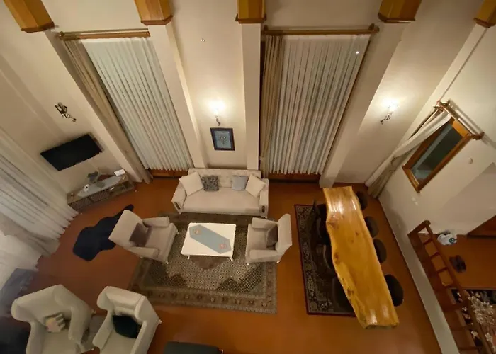 Manzara Oeduellue Bueyuek Havuzlu Premium *