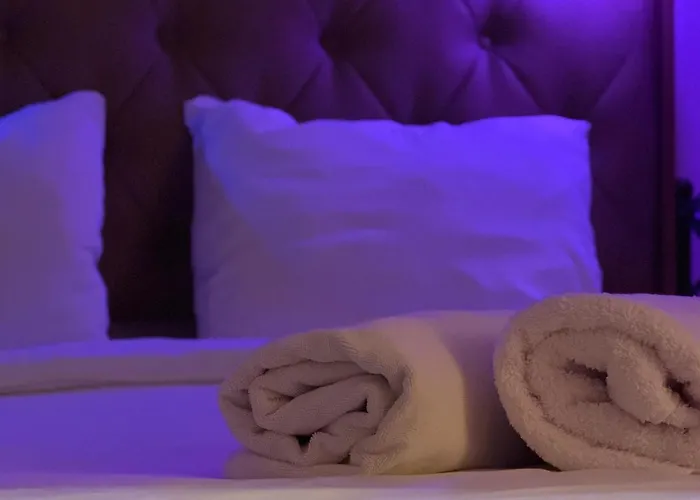 Manzara Oeduellue Bueyuek Havuzlu Premium וילה Dibektas